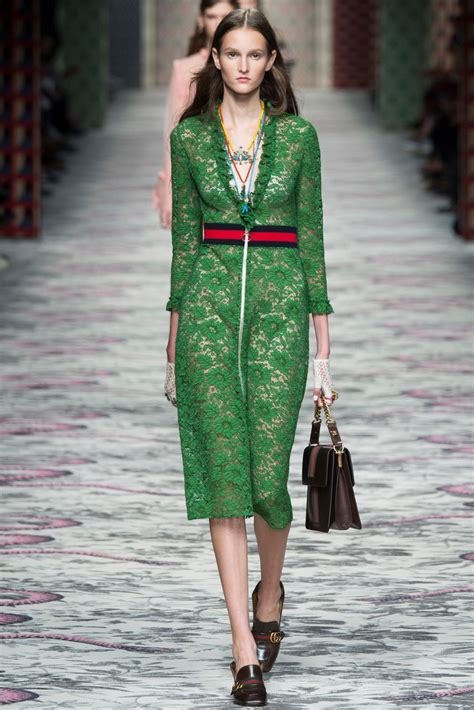 stile di gucci|gucci style clothing.